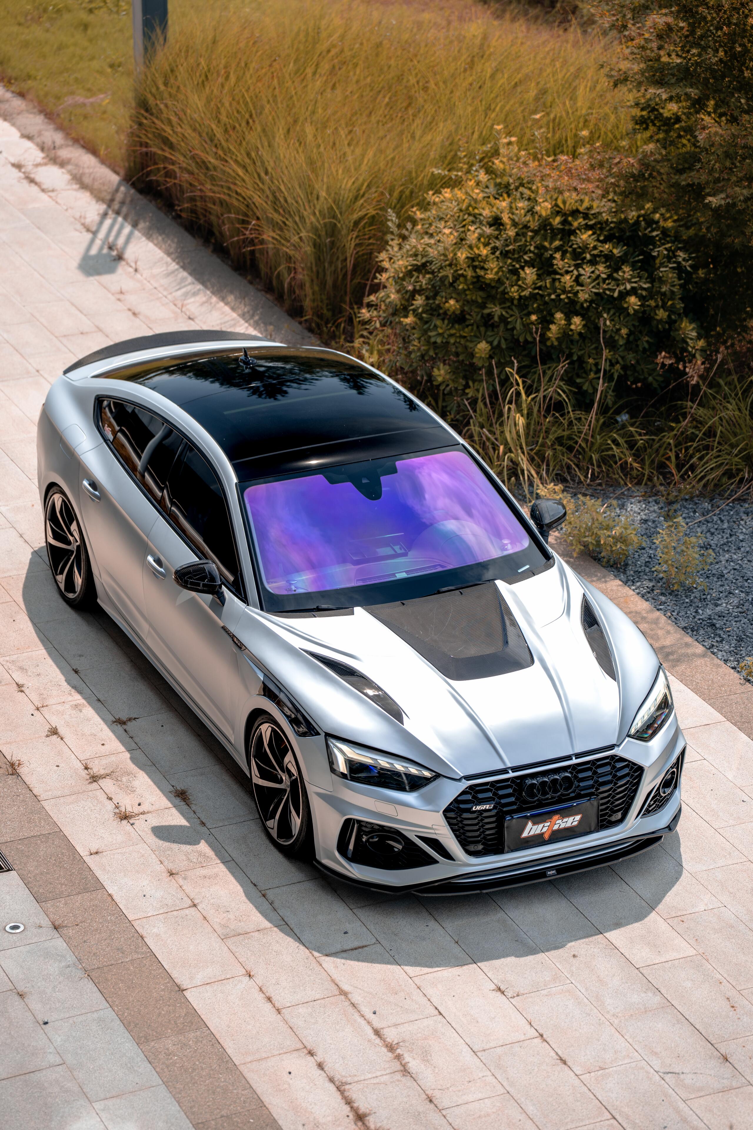 BCTXE Audi A5 S5 RS5 B9.5 carbon fibre bonnet, high angle view of silver RS5 Sportback