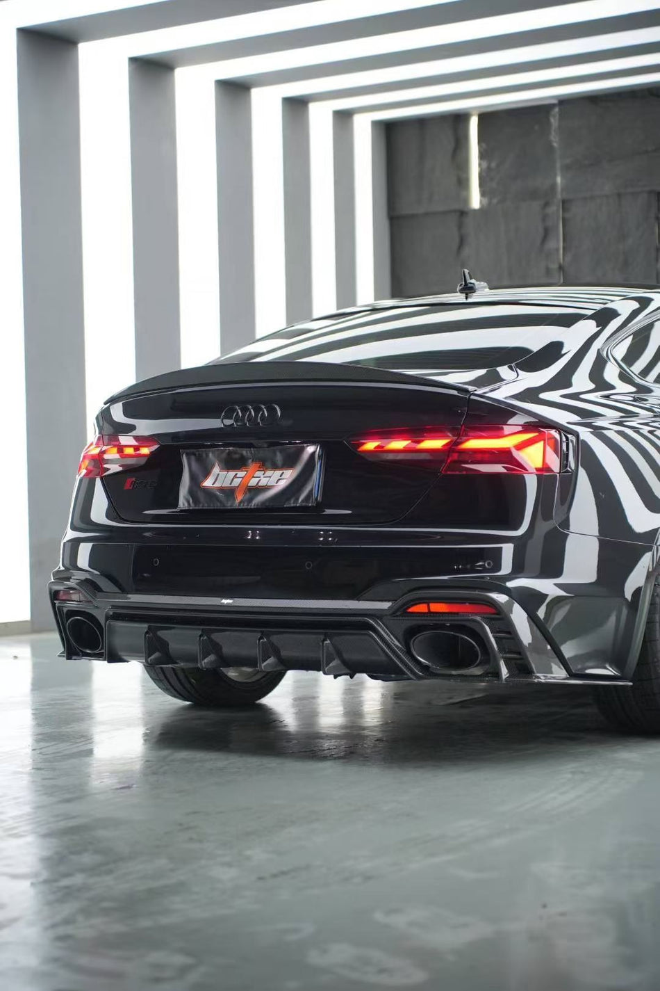 BCTXE - AUDI RS5 B9.5 DRY CARBON FIBER REAR DIFFUSER - Aero Carbon UK