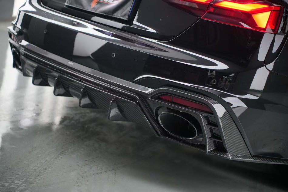 BCTXE - AUDI RS5 B9.5 DRY CARBON FIBER REAR DIFFUSER - Aero Carbon UK