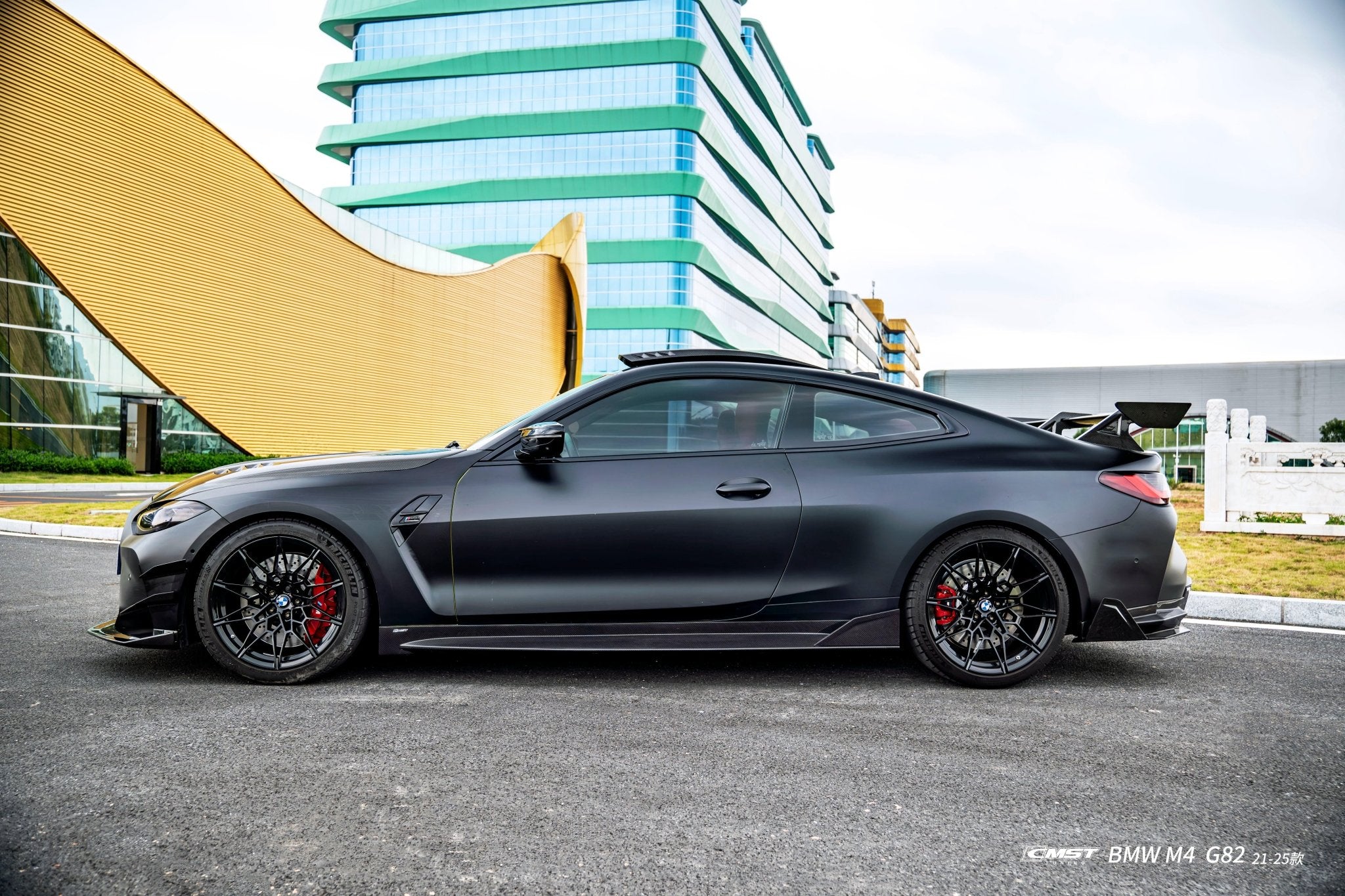 CMST - BMW M4 G82 DRY CARBON FIBER ROOF SCOOP - Aero Carbon UK