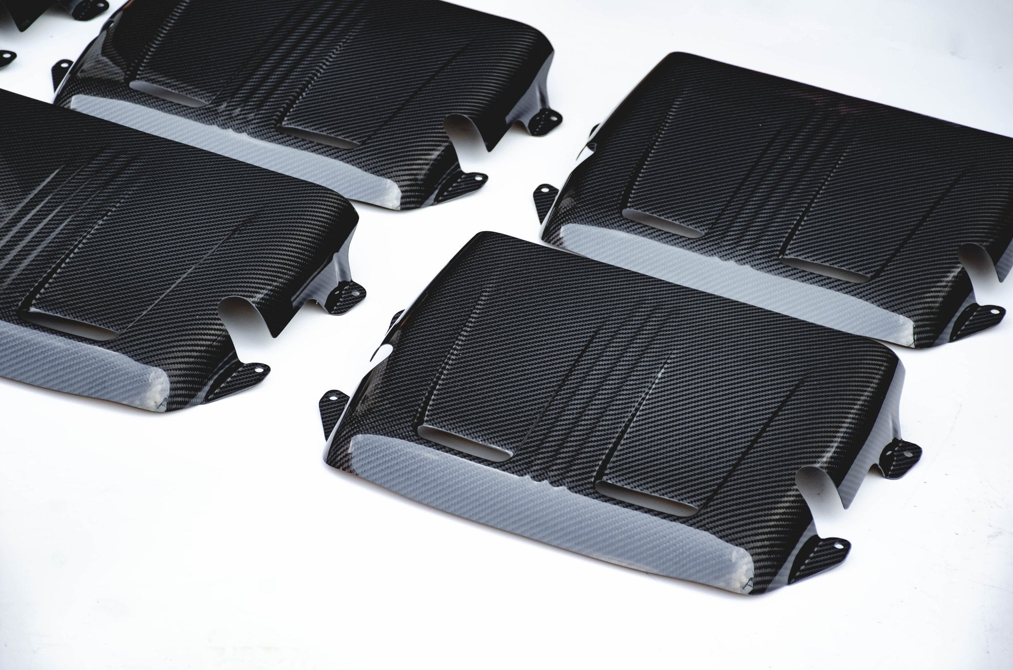 CMST Carbon Fiber Engine Cover for Mercedes Benz AMG C63 (2015-2020) - Aero Carbon UK