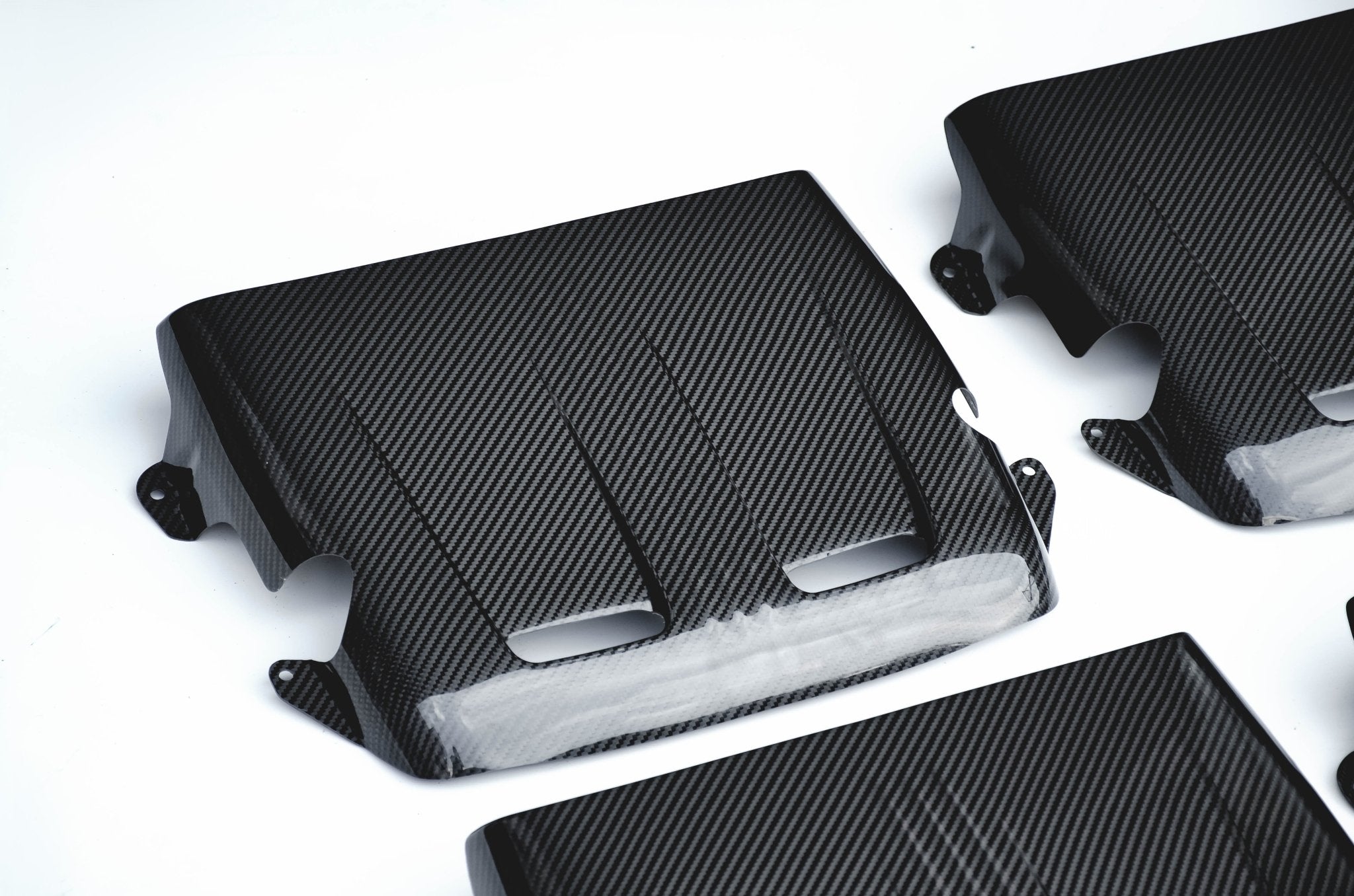 CMST Carbon Fiber Engine Cover for Mercedes Benz AMG C63 (2015-2020) - Aero Carbon UK