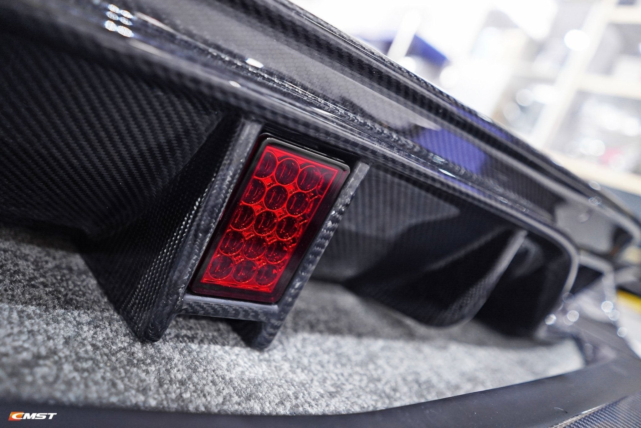 CMST - MERCEDES BENZ C63 SEDAN / COUPE W205 CARBON FIBRE REAR DIFFUSER WITH BRAKE LIGHT - Aero Carbon UK