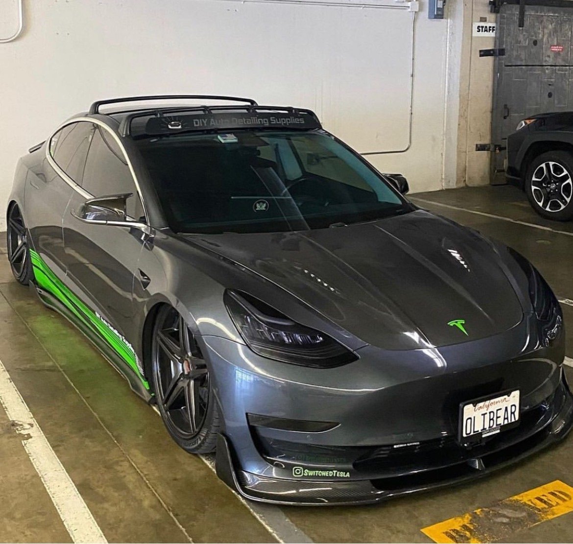 CMST - TESLA MODEL 3 CARBON FIBRE BONNET / HOOD V2 - Aero Carbon UK