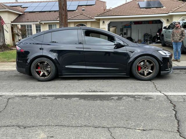 CMST - TESLA MODEL X GEN 1 2016-2021 CARBON FIBRE SIDE SKIRTS - Aero Carbon UK