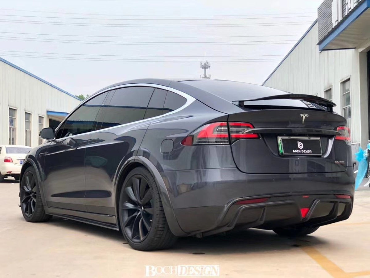 CMST - TESLA MODEL X GEN 1 2016-2021 DRY CARBON FIBRE REAR TRUNK CHROME DELETE - Aero Carbon UK
