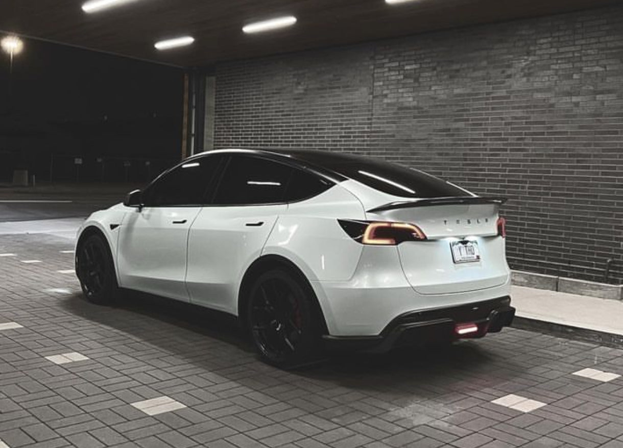 CMST - TESLA MODEL Y CARBON FIBRE DIFFUSER V1 - Aero Carbon UK