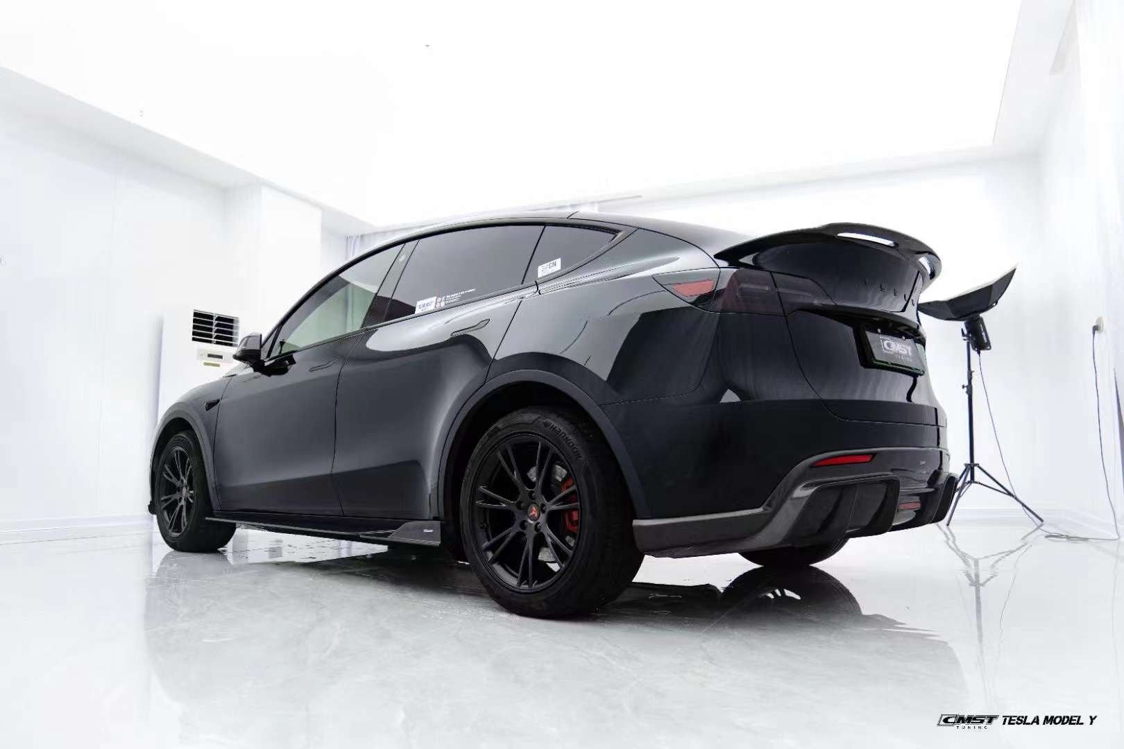 CMST - TESLA MODEL Y CARBON FIBRE DIFFUSER V1 - Aero Carbon UK