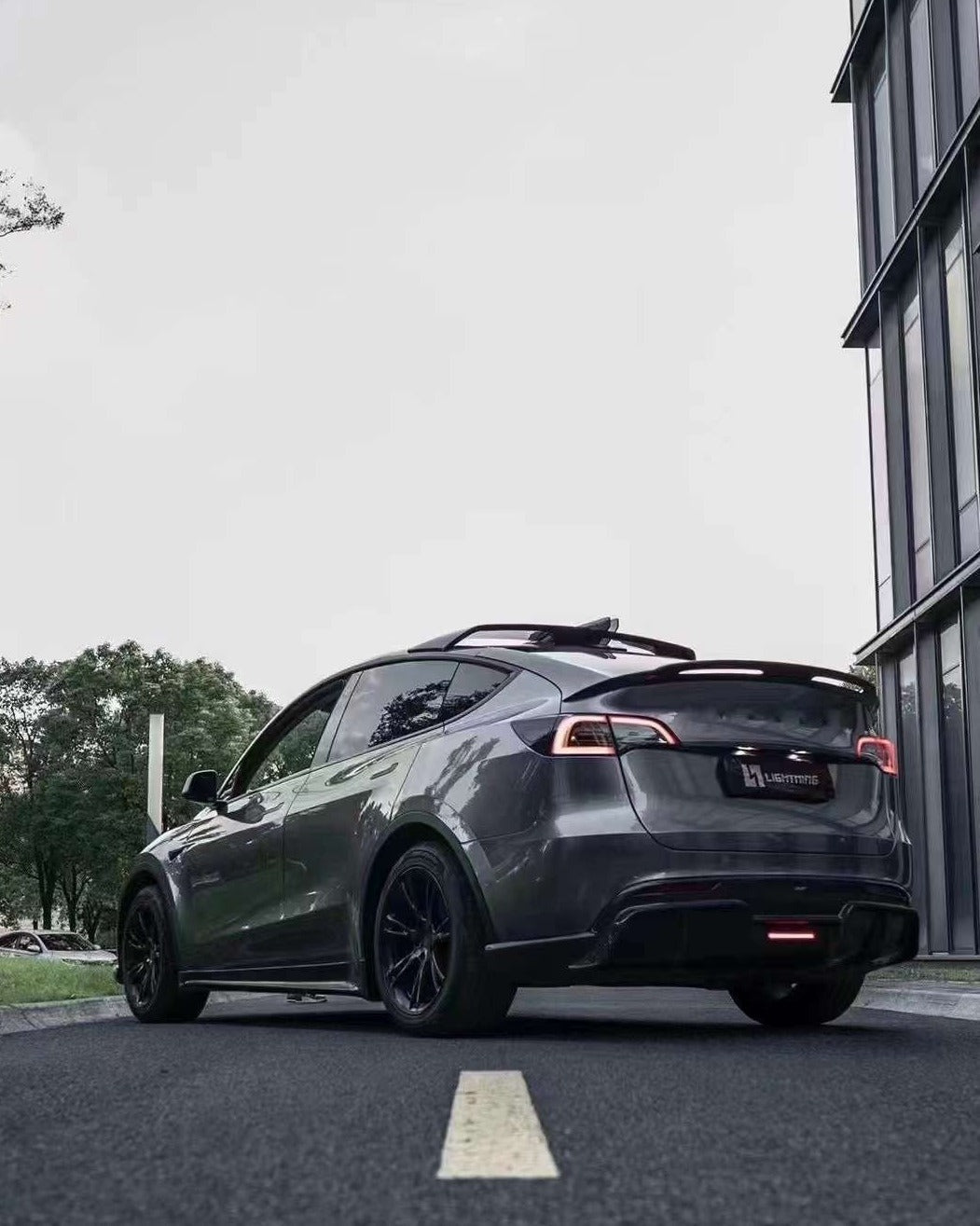 CMST - TESLA MODEL Y CARBON FIBRE DIFFUSER V1 - Aero Carbon UK