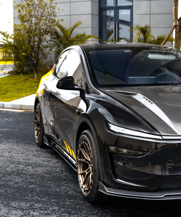CMST - TESLA MODEL Y JUNIPER 2025+ CARBON FIBER V1 SIDE SKIRTS - Aero Carbon UK