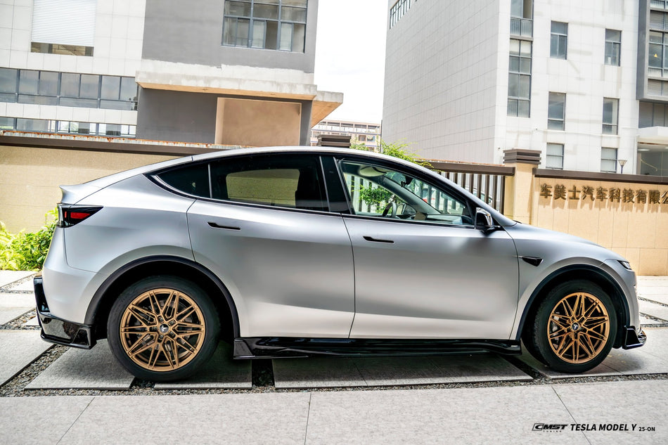 CMST - TESLA MODEL Y JUNIPER 2025+ GLOSS BLACK ABS PLASTIC FULL BODY KIT - Aero Carbon UK