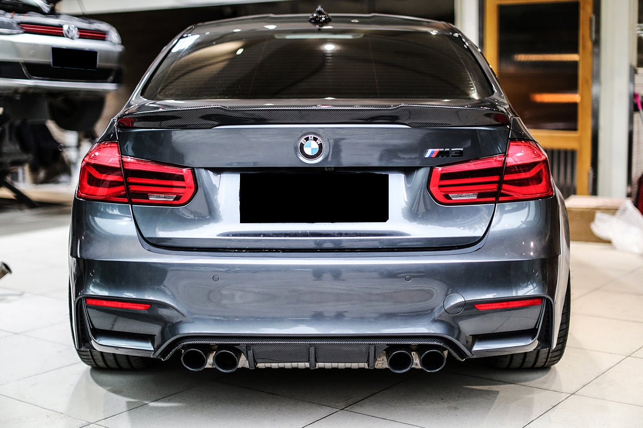 DARWINPRO - BMW M3 F80 / M4 F82 2014-2020 MP STYLE CARBON FIBRE REAR DIFFUSER - Aero Carbon UK