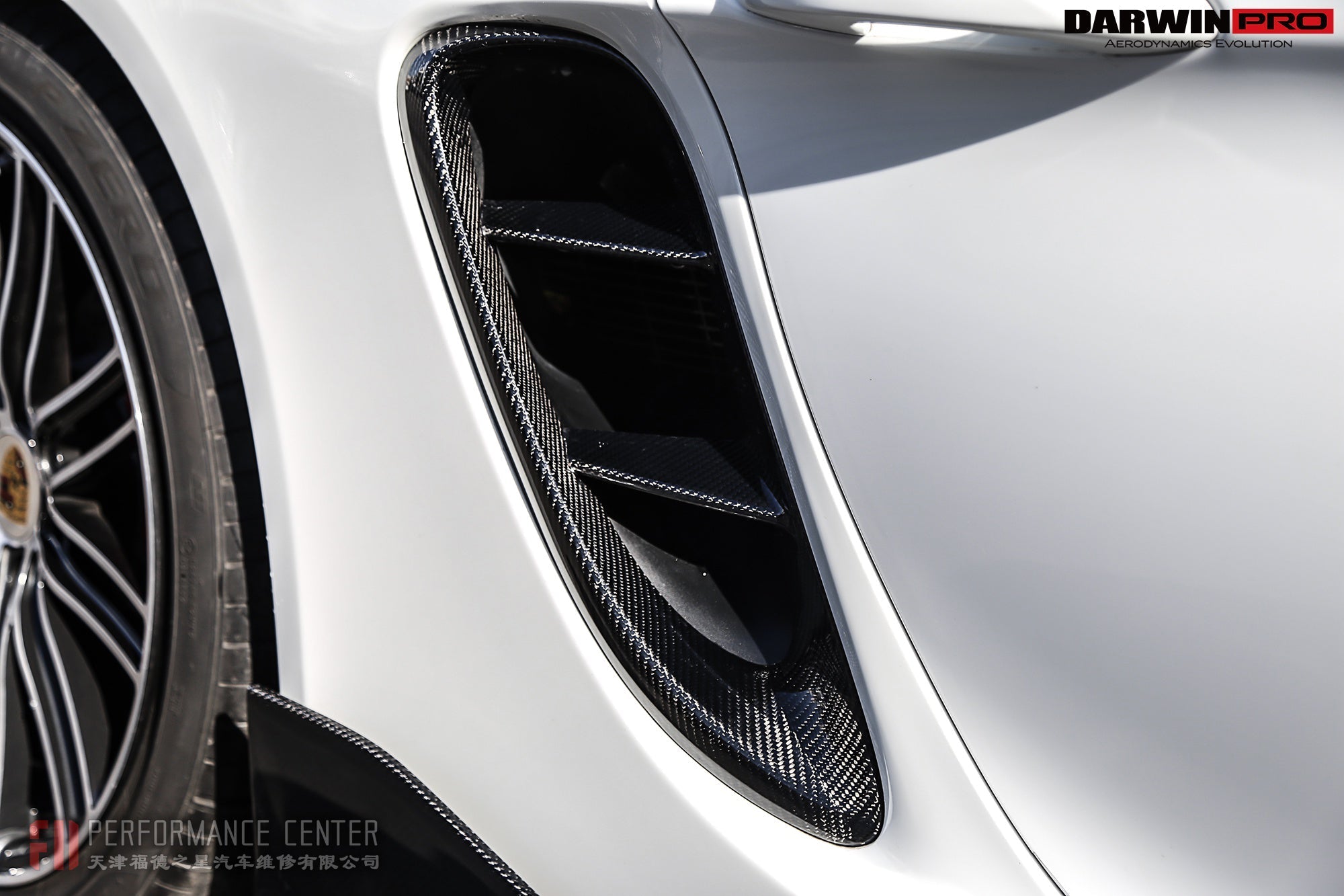 DARWINPRO - PORSCHE 718 CAYMAN & BOXSTER 2016 - 2024 CARBON FIBRE SIDE AIR VENTS - Aero Carbon UK