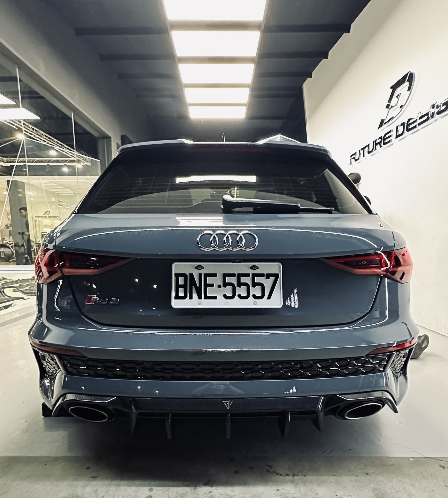 FUTURE DESIGN - AUDI RS3 8Y DRY CARBON FIBRE REAR DIFFUSER - Aero Carbon UK