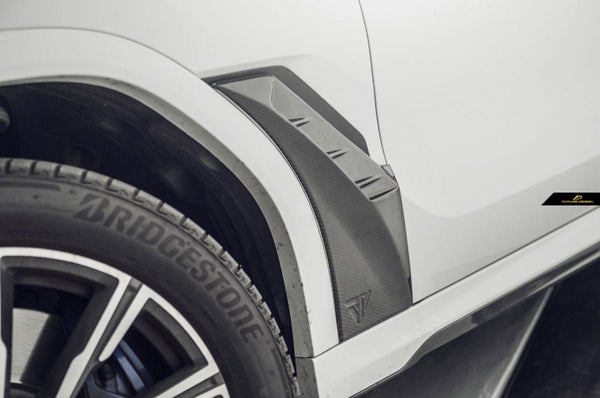 FUTURE DESIGN - BMW G06 X6 CARBON FIBRE FENDER COVER