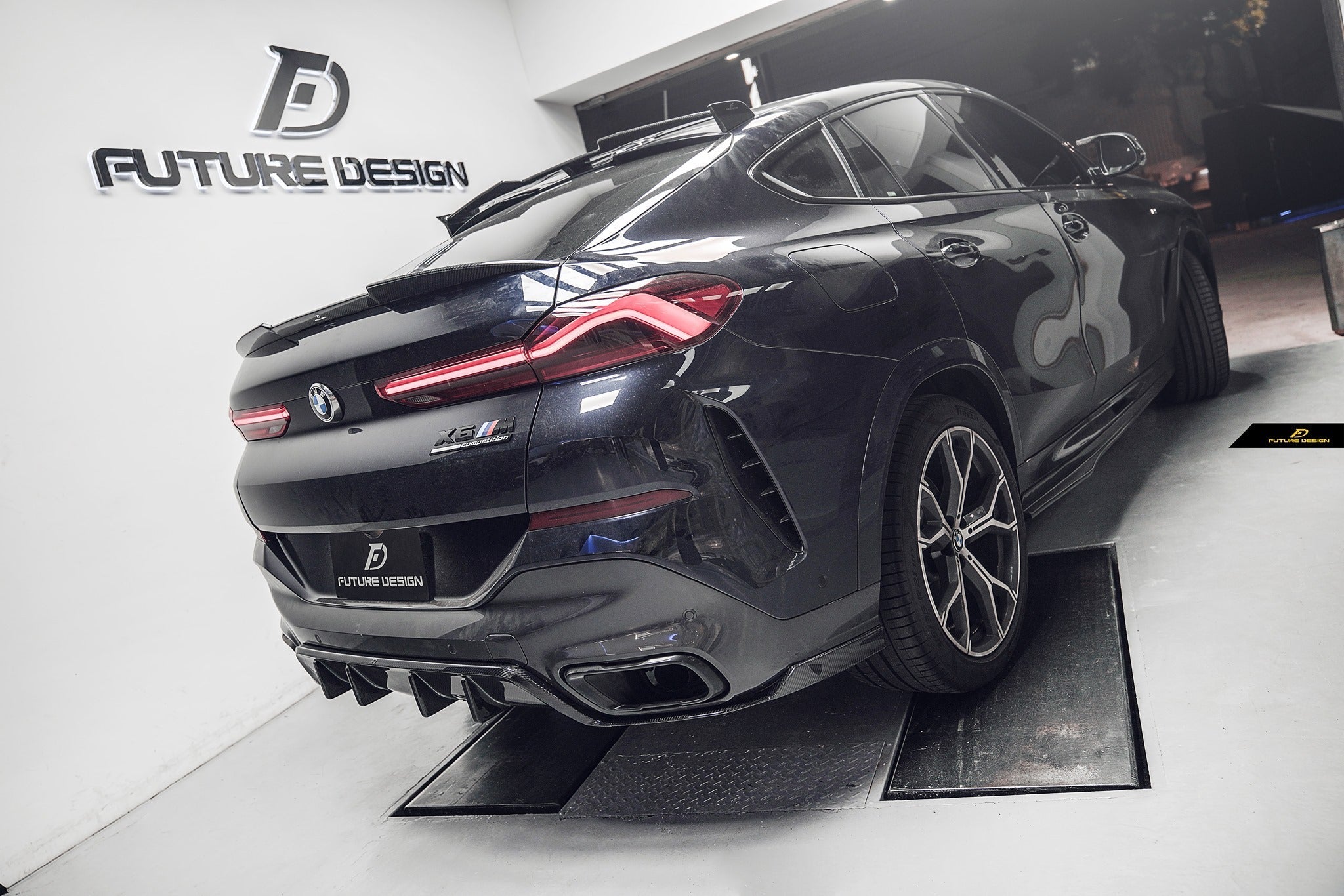 FUTURE DESIGN - BMW G06 X6 CARBON FIBRE REAR DIFFUSER - Aero Carbon UK