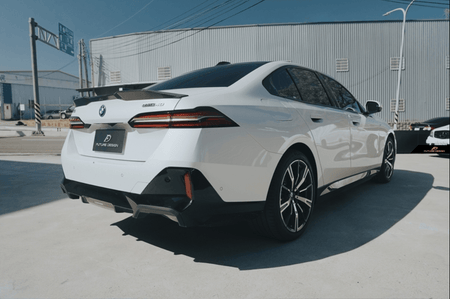 FUTURE DESIGN - BMW I5 G60 DRY CARBON REAR SPOILER - Aero Carbon UK