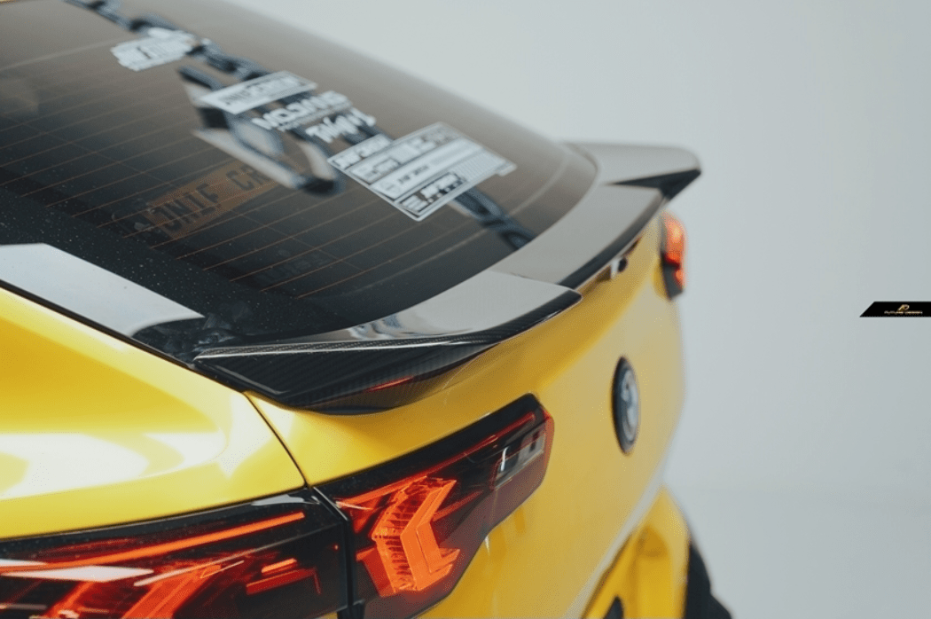 FUTURE DESIGN - BMW IX2 / X2 U10 DRY CARBON REAR SPOILER - Aero Carbon UK