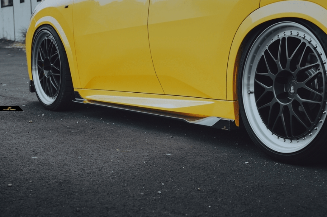 FUTURE DESIGN - BMW IX2 / X2 U10 DRY CARBON SIDE SKIRTS - Aero Carbon UK