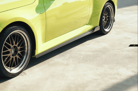 FUTURE DESIGN - BMW M2 G87 DRY CARBON SIDE SKIRTS - Aero Carbon UK