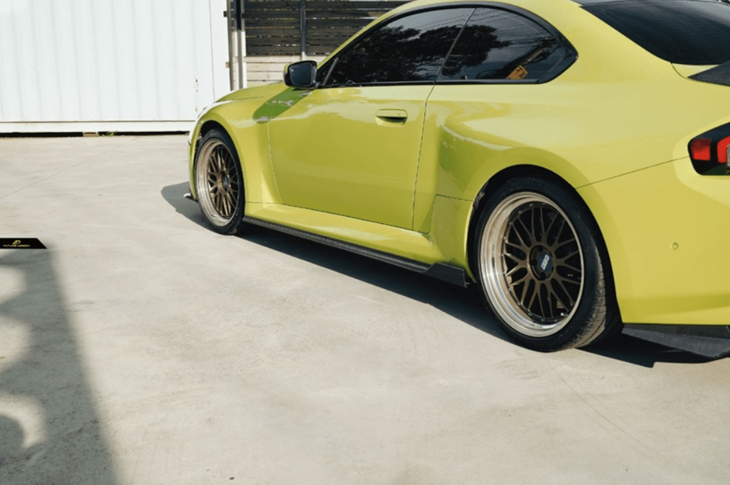 FUTURE DESIGN - BMW M2 G87 DRY CARBON SIDE SKIRTS - Aero Carbon UK