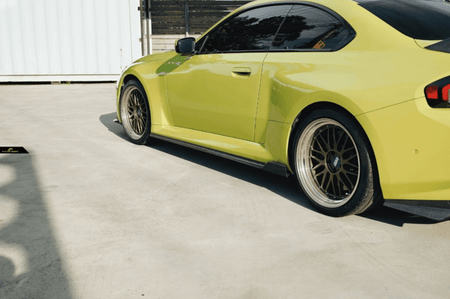 FUTURE DESIGN - BMW M2 G87 DRY CARBON SIDE SKIRTS - Aero Carbon UK