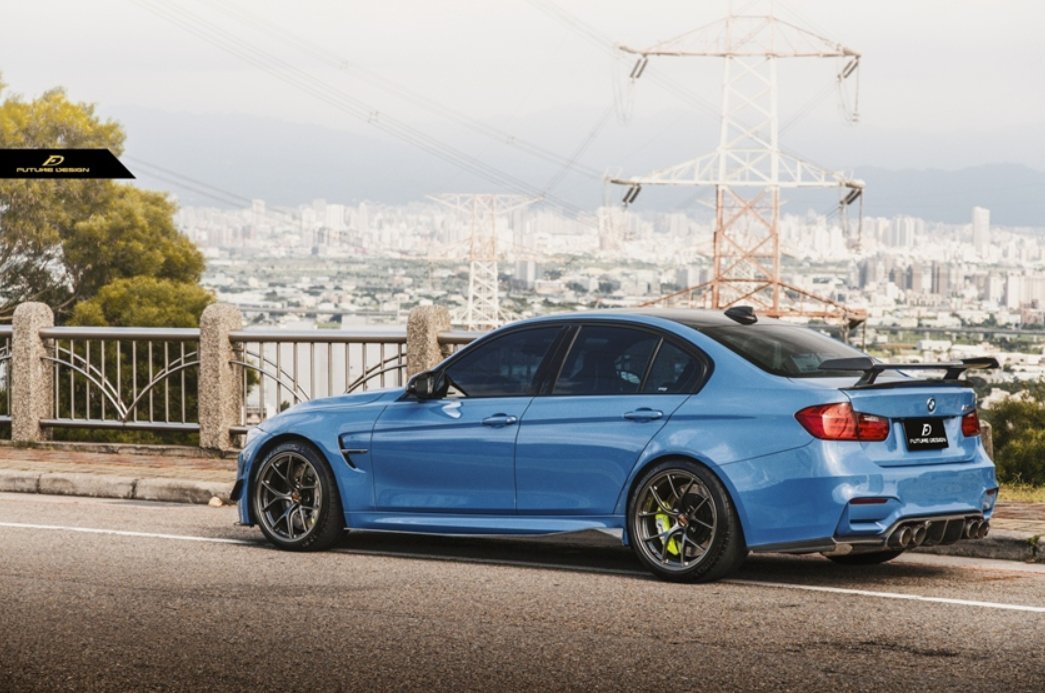 FUTURE DESIGN - BMW M3 F80 / M4 F82 F83 CARBON FIBRE SIDE SKIRTS GT STYLE - Aero Carbon UK