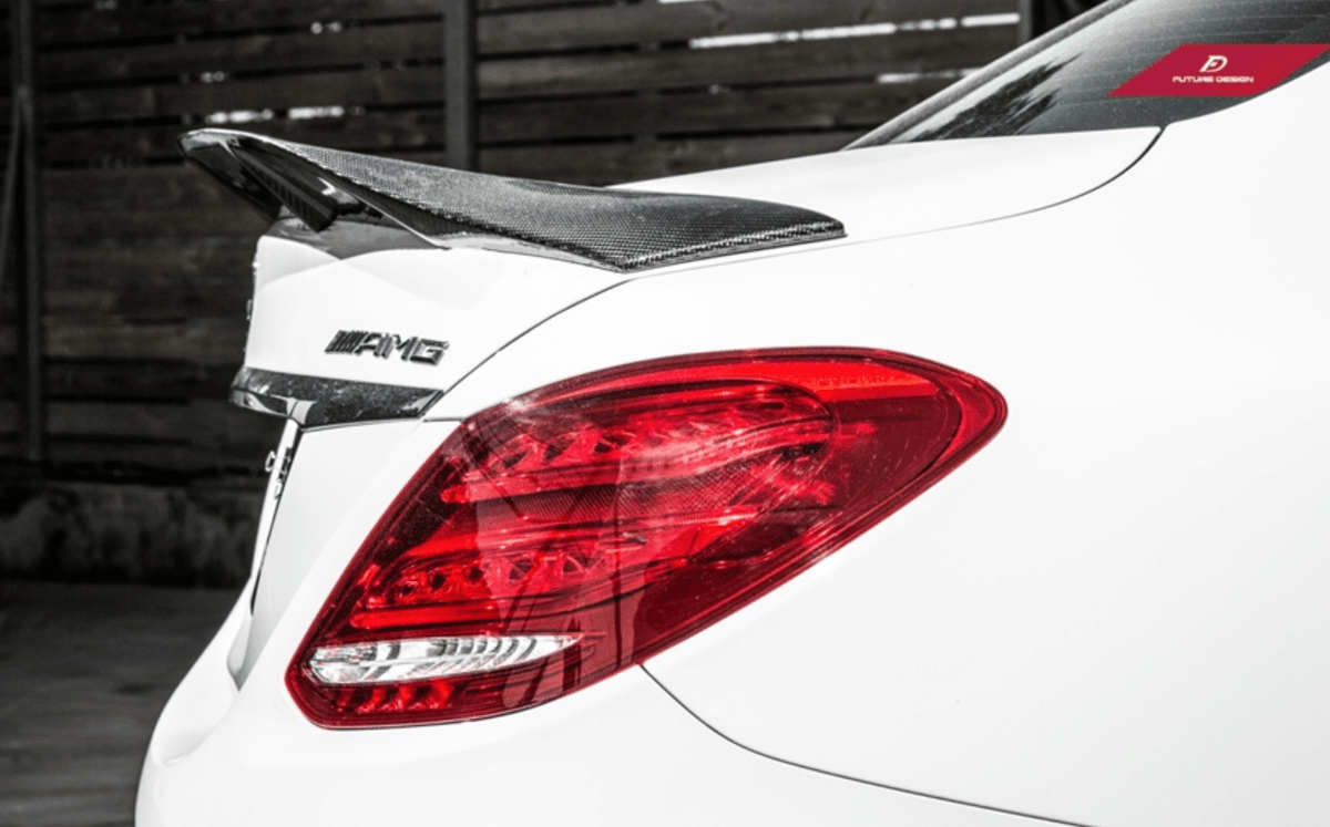 Future Design Carbon Carbon Fiber Rear Spoiler R Style for Mercedes Benz 2015-ON W205 C300 C43 C63 Sedan 4 Door Coupe 2 Door - Aero Carbon UK
