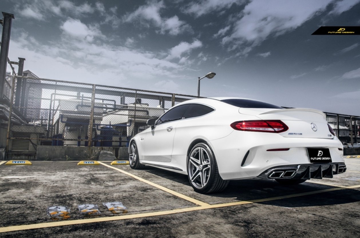 FUTURE DESIGN - MERCEDES BENZ C COUPE / C63 W205 CARBON FIBRE REAR DIFFUSER - Aero Carbon UK