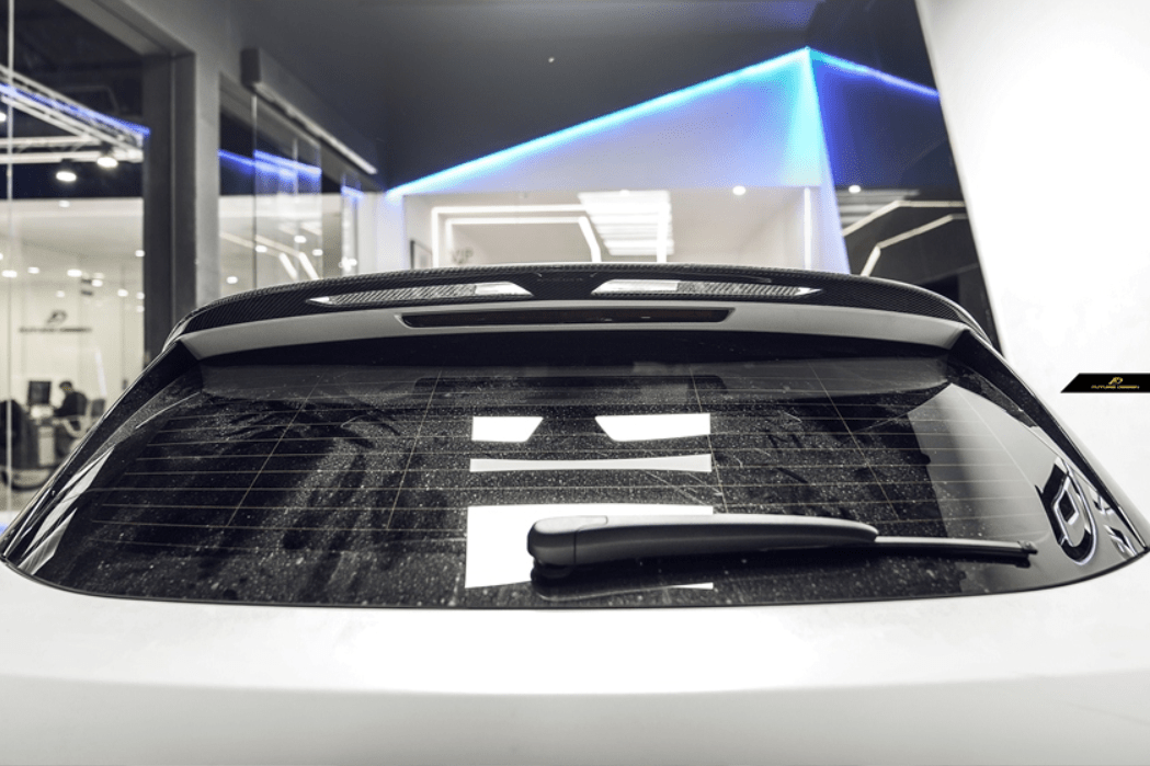 FUTURE DESIGN - MERCEDES BENZ CLA X118 SHOOTING BRAKE DRY CARBON FIBER ROOF SPOILER - Aero Carbon UK