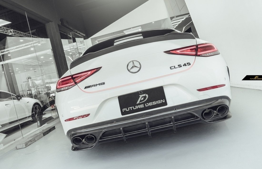 FUTURE DESIGN - MERCEDES BENZ CLS W257 DRY CARBON FIBRE REAR DIFFUSER - Aero Carbon UK