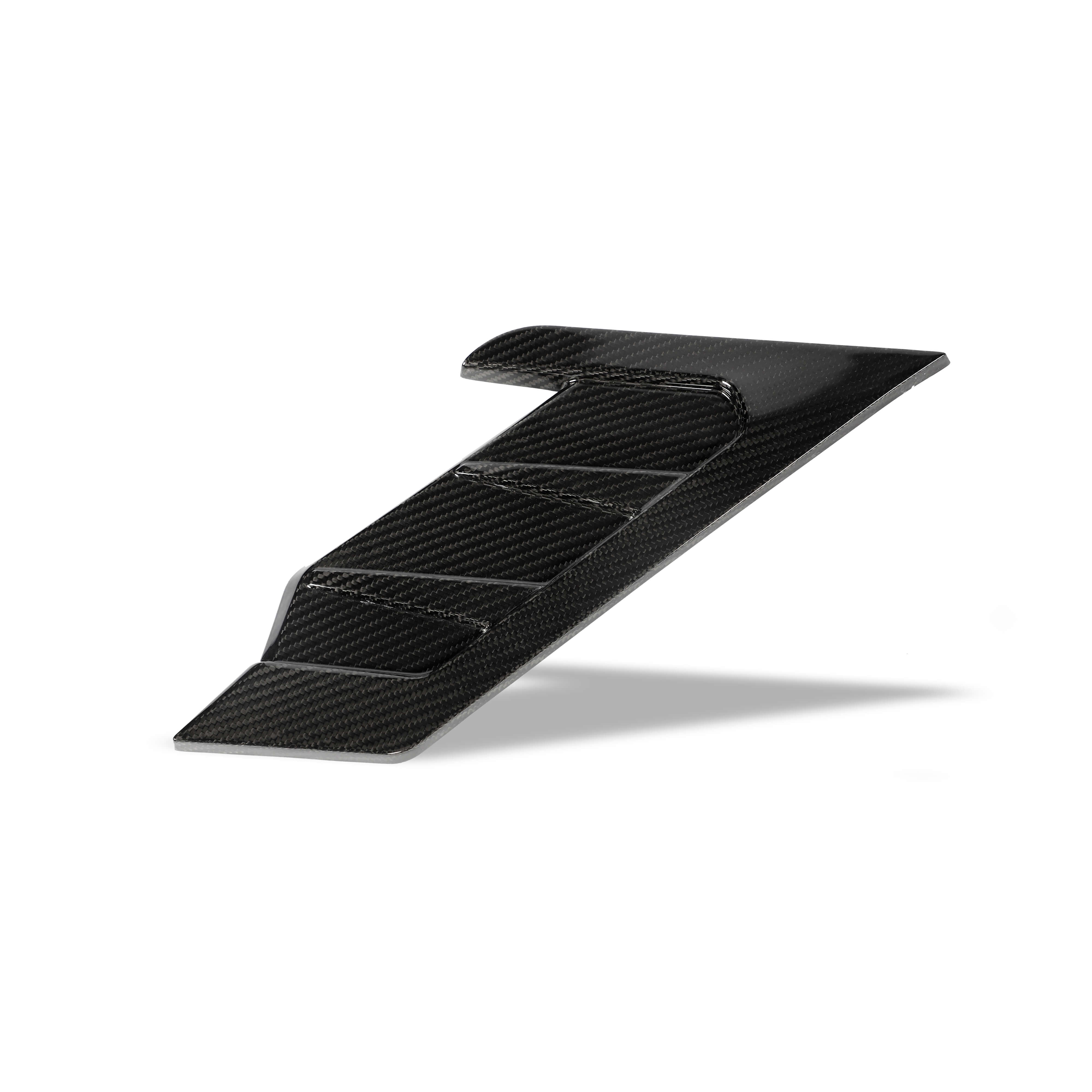 RevozPort BMW X6 G06 carbon fibre side fender vents detail