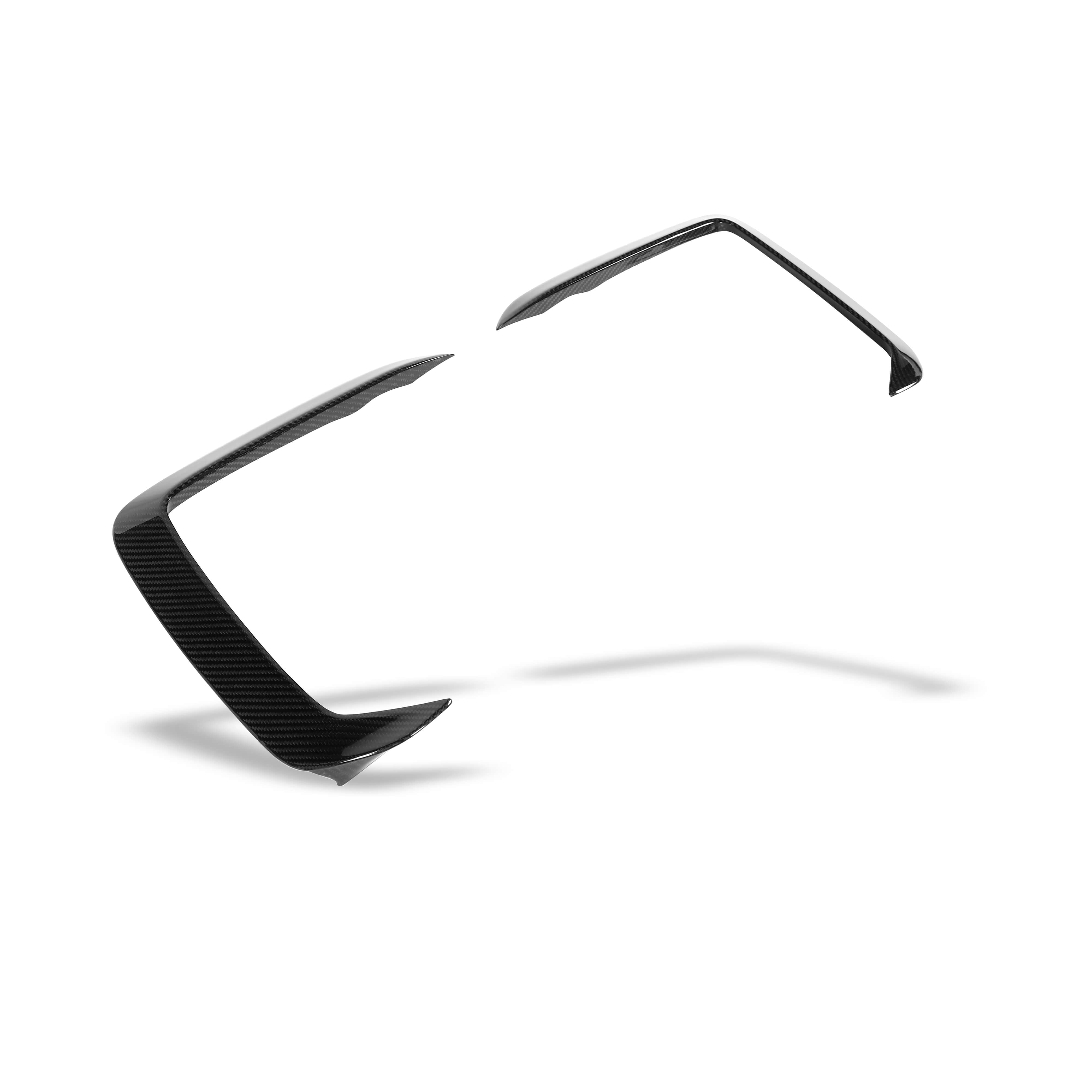 RevozPort BMW X6 G06 carbon fibre front canards detail