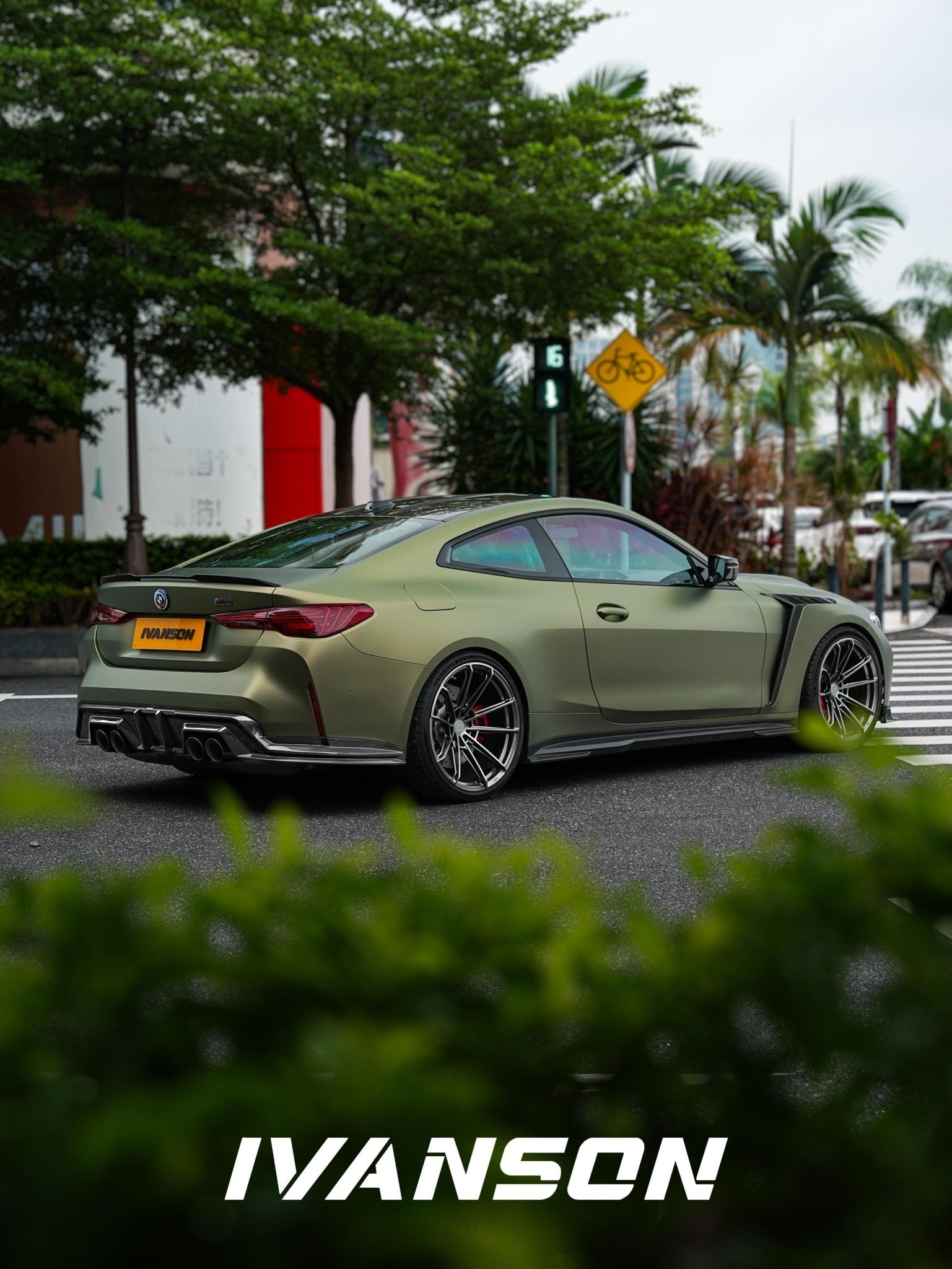 IVANSON - BMW M4 G82 DRY CARBON FIBER REAR DIFFUSER - Aero Carbon UK