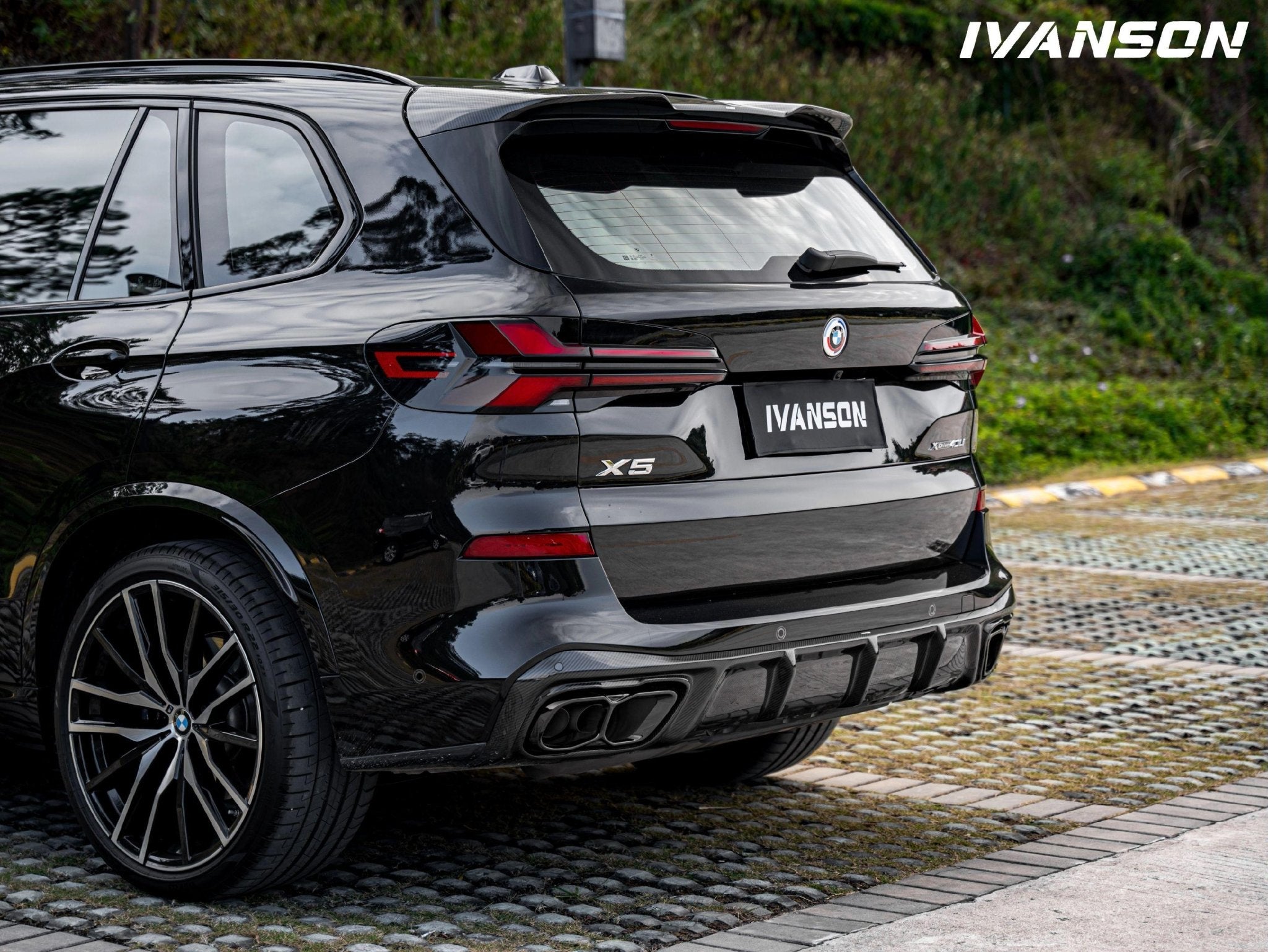 IVANSON - BMW X5 G05 LCI CARBON FIBRE REAR DIFFUSER - Aero Carbon UK