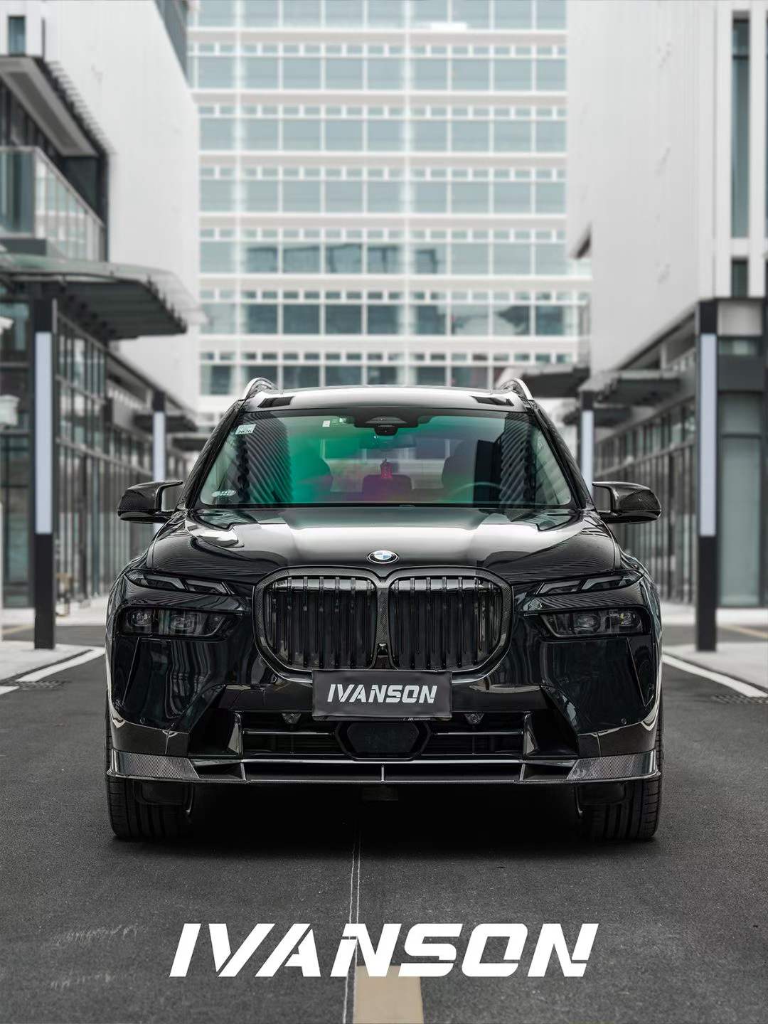 IVANSON - BMW X7 G07 LCI DRY CARBON FIBER FRONT GRILLE - Aero Carbon UK