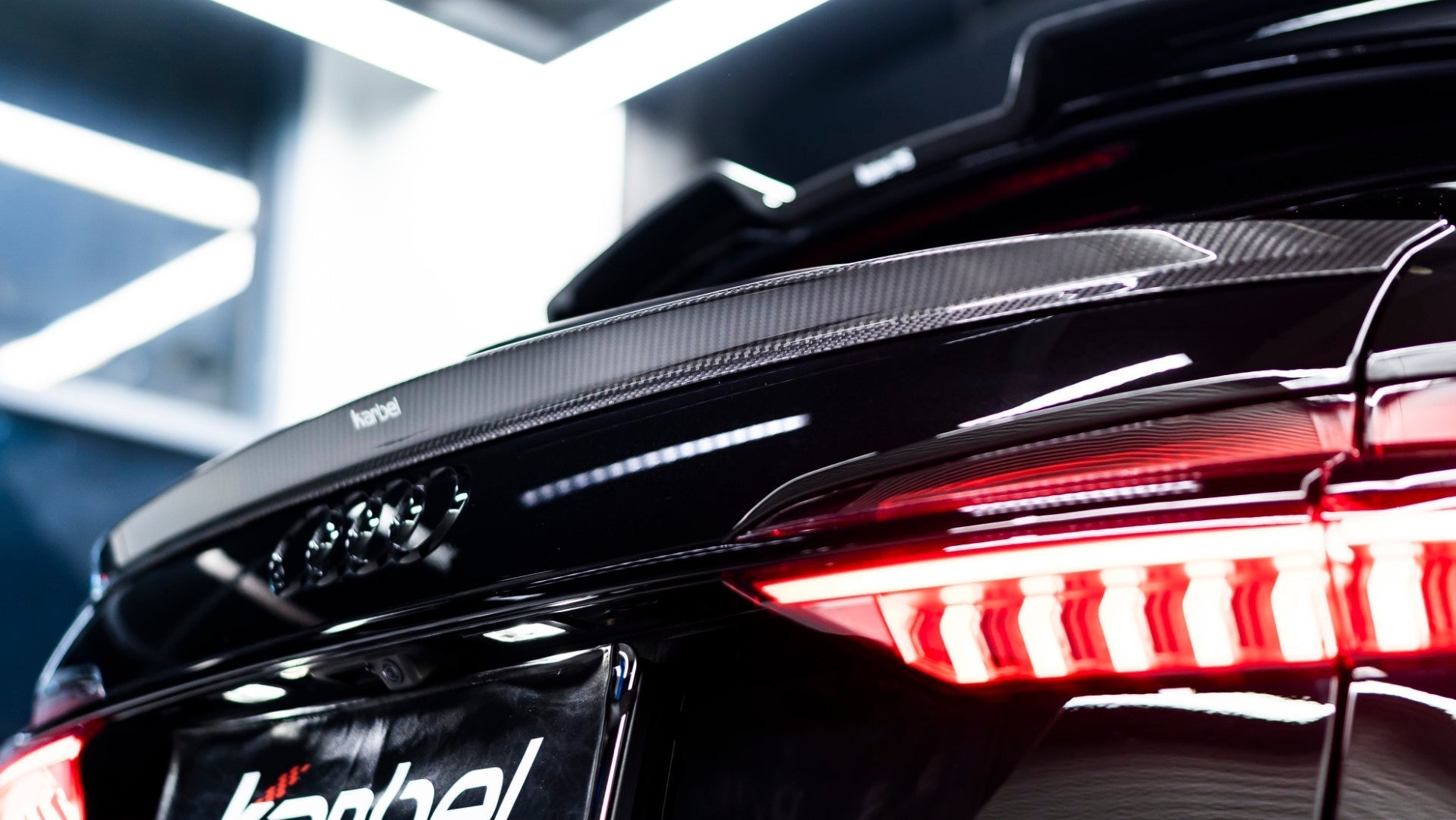 KARBEL - AUDI RS6 C8 DRY CARBON FIBRE REAR MID SPOILER - Aero Carbon UK