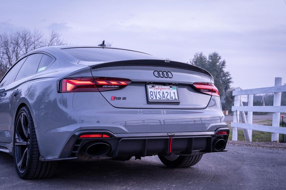 KARBEL - AUDI RS5 B9.5 CARBON FIBRE FULL BODY KIT