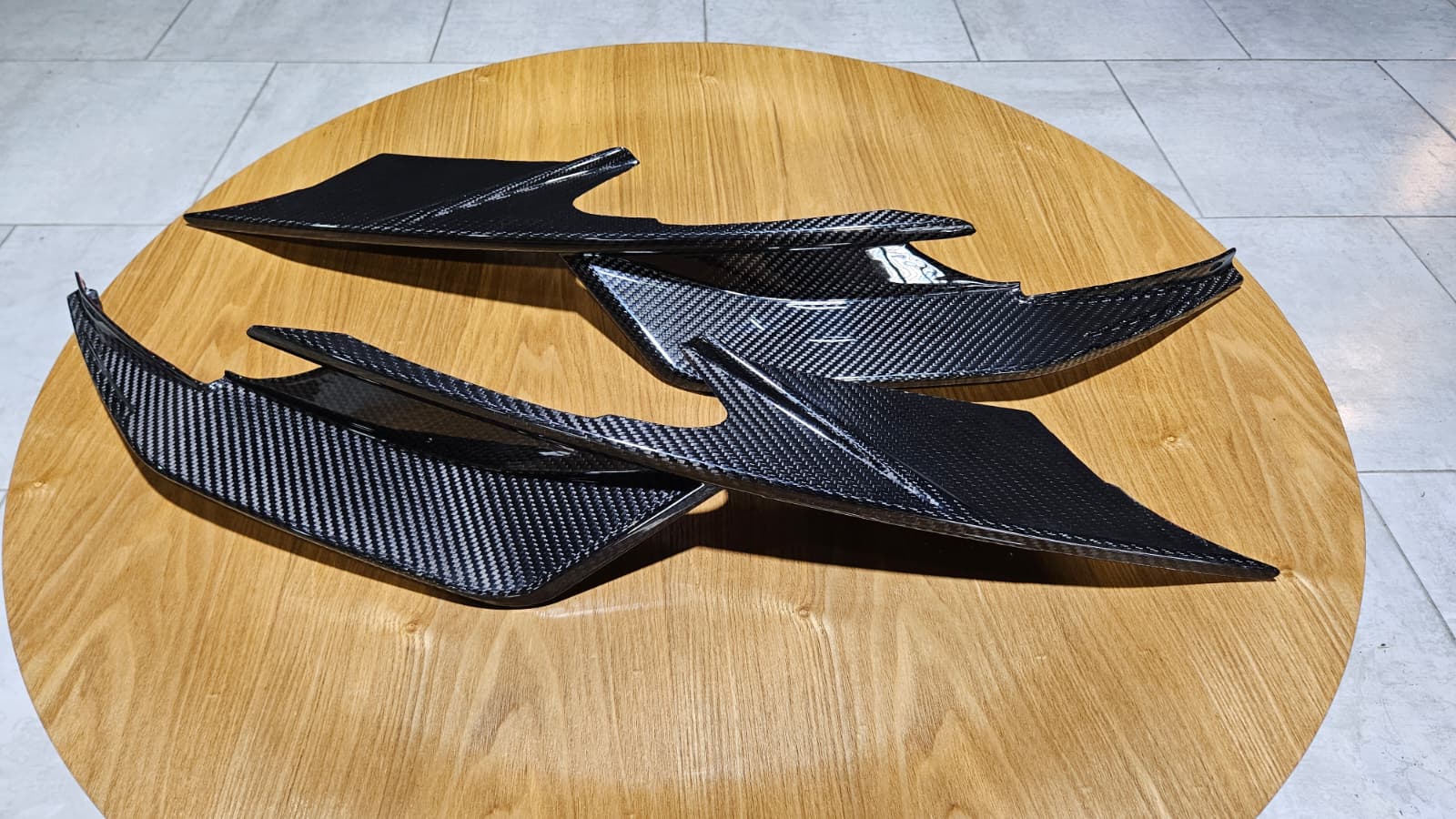 KARBEL - LOTUS EMIRA 2022+ DRY CARBON FIBRE FRONT BUMPER VENT TRIM - Aero Carbon UK