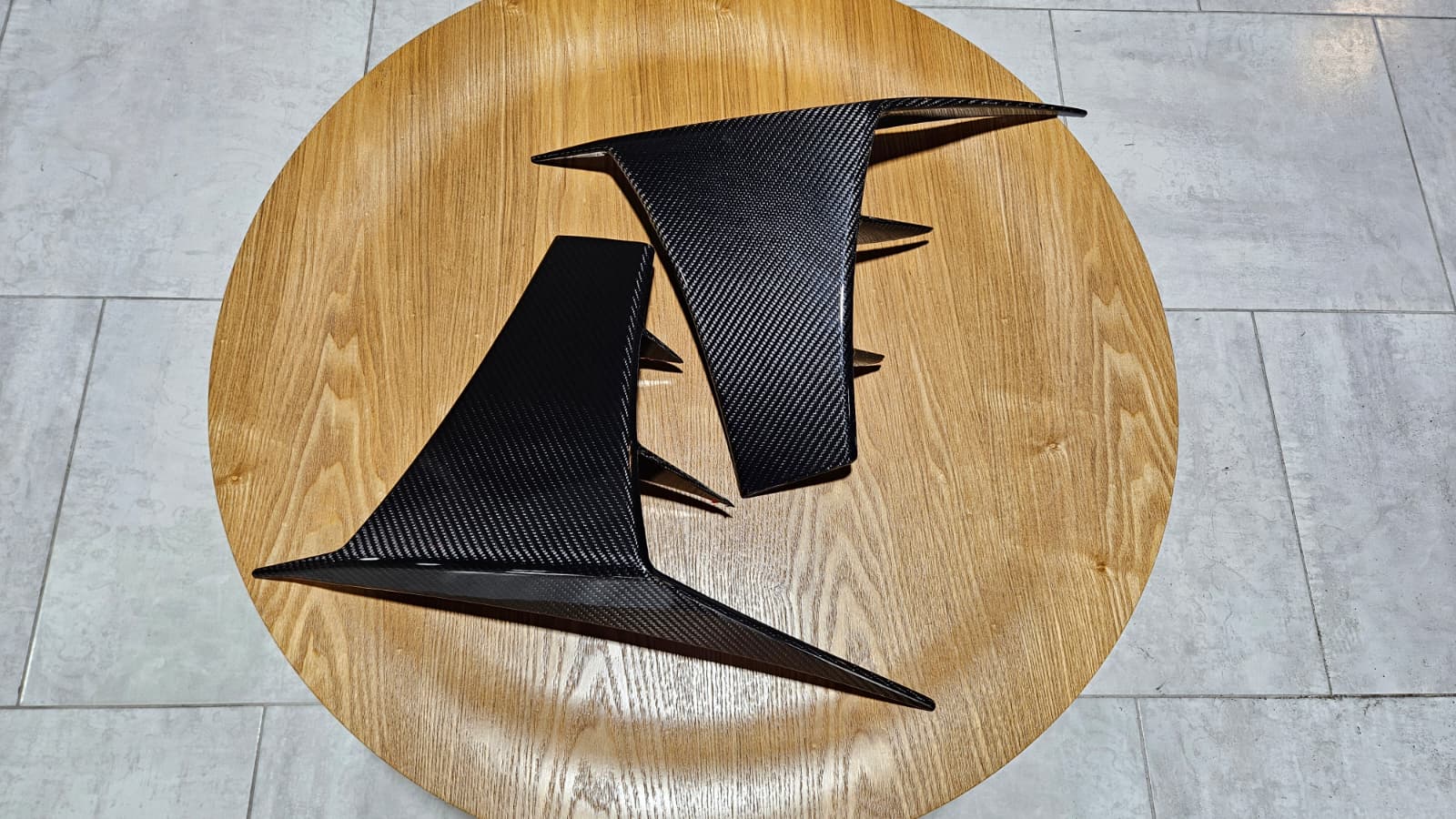 KARBEL - LOTUS EMIRA 2022+ DRY CARBON FIBRE FRONT CORNER CANARDS - Aero Carbon UK