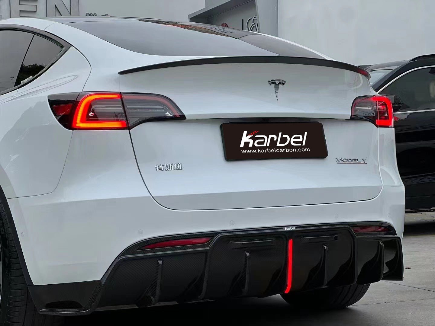 KARBEL - TESLA MODEL Y / PERFORMANCE DRY CARBON FIBRE REAR DIFFUSER - Aero Carbon UK