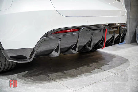 KARBEL - TESLA MODEL Y / PERFORMANCE DRY CARBON FIBRE REAR DIFFUSER - Aero Carbon UK