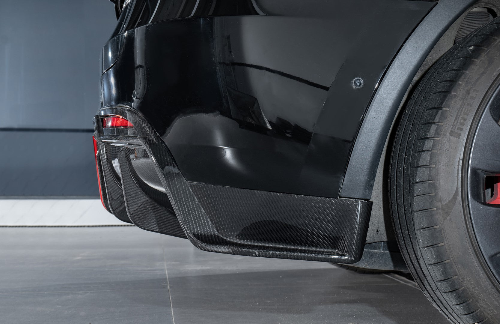 KARBEL - TESLA MODEL Y / PERFORMANCE DRY CARBON FIBRE REAR DIFFUSER - Aero Carbon UK