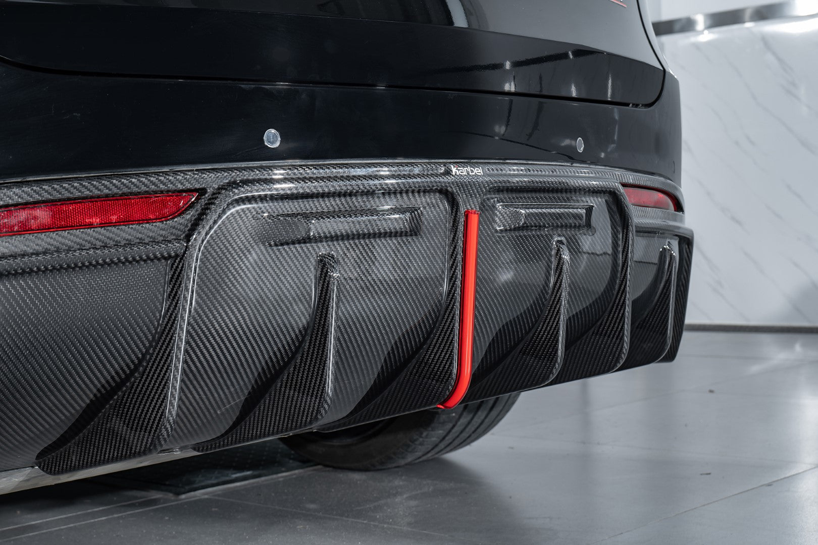 KARBEL - TESLA MODEL Y / PERFORMANCE DRY CARBON FIBRE REAR DIFFUSER - Aero Carbon UK