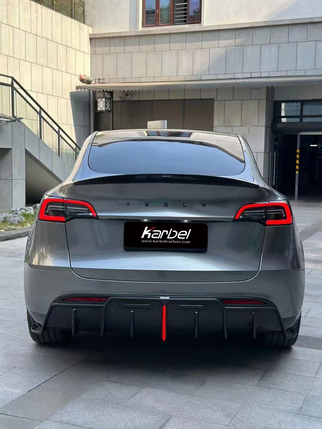 KARBEL - TESLA MODEL Y / PERFORMANCE DRY CARBON FIBRE REAR DIFFUSER - Aero Carbon UK