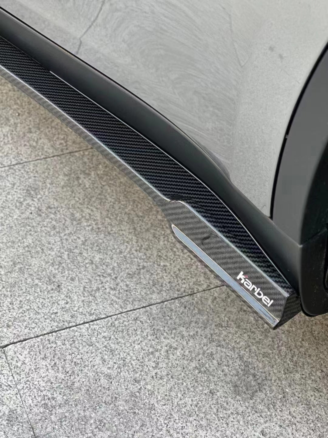 KARBEL - TESLA MODEL Y / PERFORMANCE DRY CARBON FIBRE SIDE SKIRTS - Aero Carbon UK