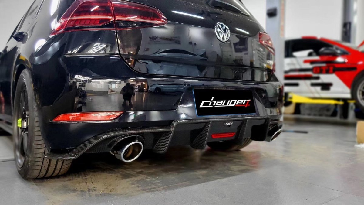 KARBEL - VOLKSWAGEN GOLF GTI MK7.5 CARBON FIBRE FULL BODY KIT - Aero Carbon UK