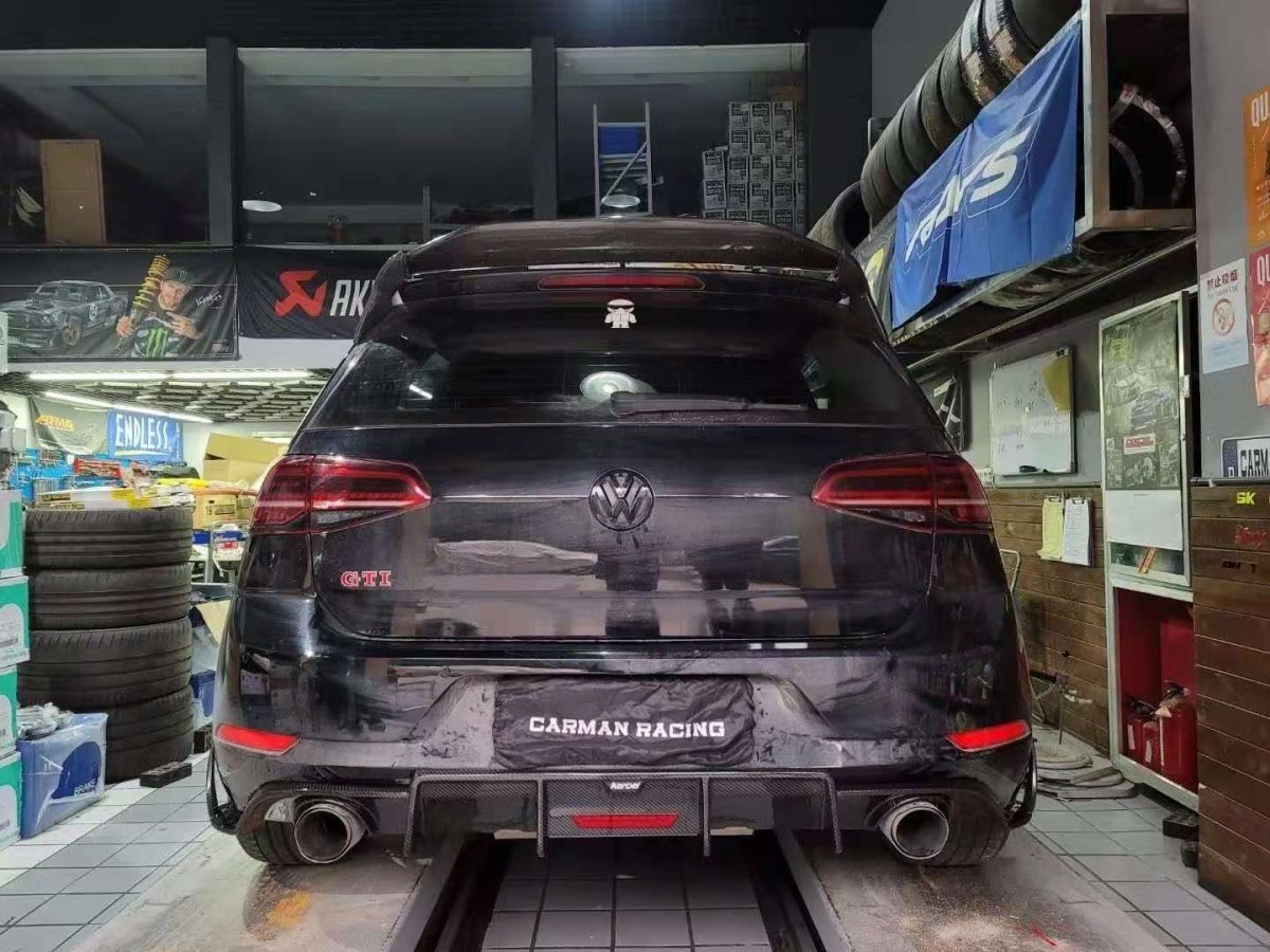 KARBEL - VOLKSWAGEN GOLF GTI MK7.5 CARBON FIBRE REAR DIFFUSER - Aero Carbon UK