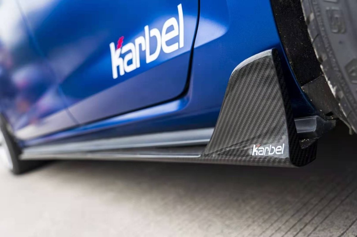 KARBEL - VOLKSWAGEN GOLF R/ GTI MK7.5 CARBON FIBRE SIDE SKIRTS - Aero Carbon UK