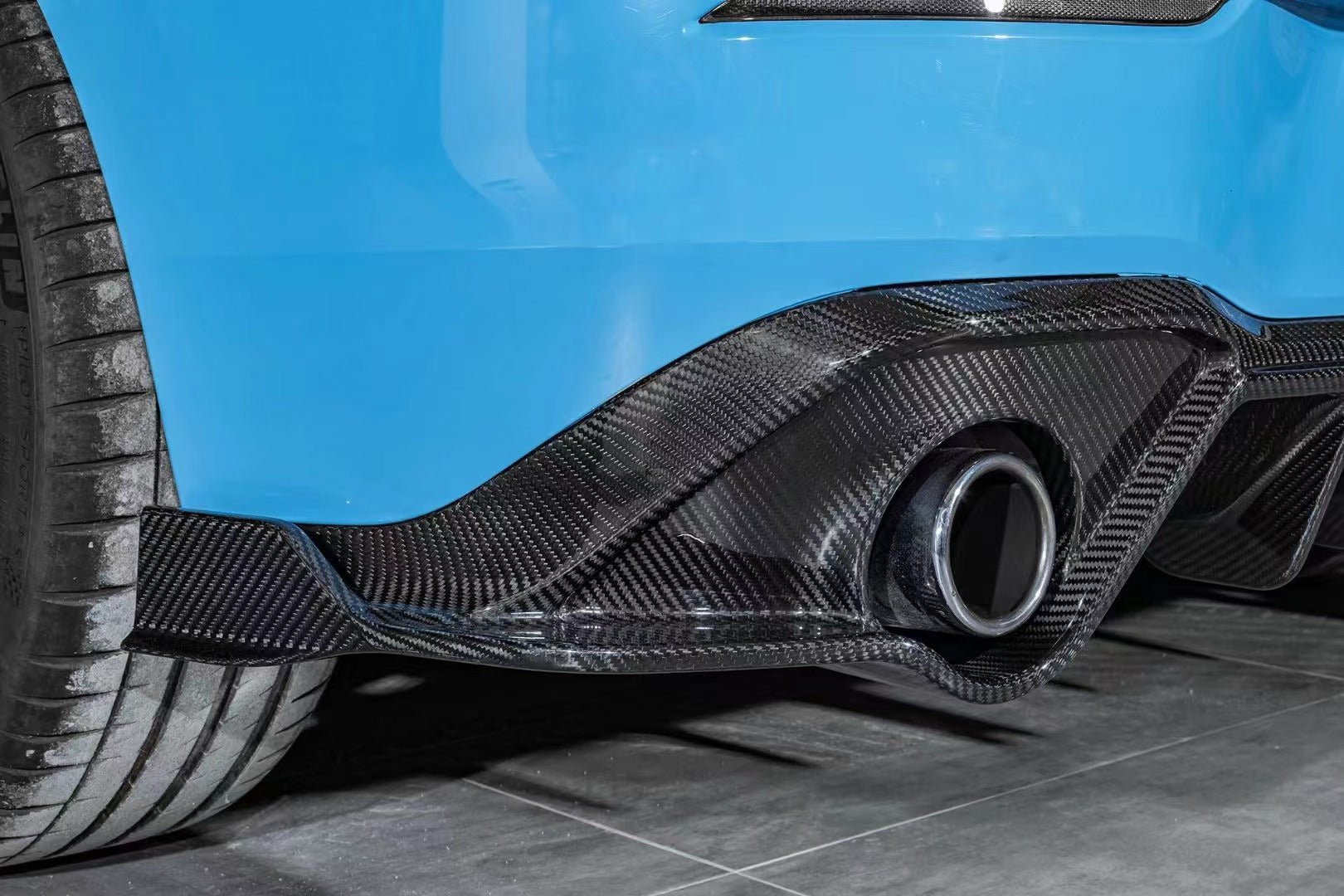 KARBEL - VOLKSWAGEN GTI MK8 DRY CARBON FIBRE FULL BODY KIT - Aero Carbon UK